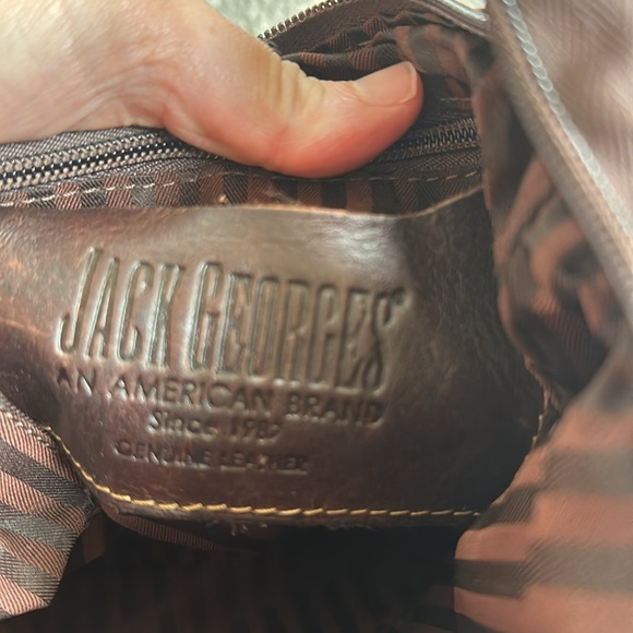 Jack Georges Genuine Leather Crossbody Voyager Handbag - Picture 7 of 16